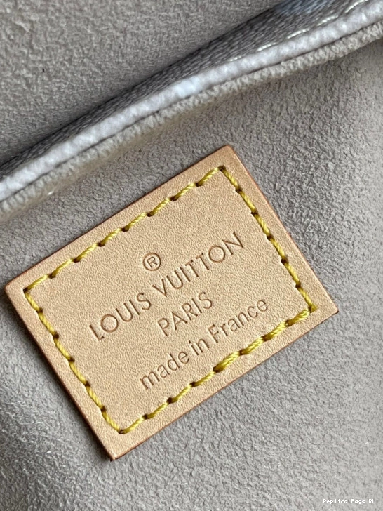 Affordable BACKPACK VUITTON TINY LOUIS 0809